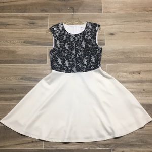 Badgley Mischka Black and White Dress
